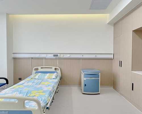 小腹坠痛月经推迟的原因