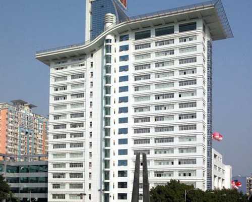 子宫肌瘤：深入了解其特点，认识其潜在风险