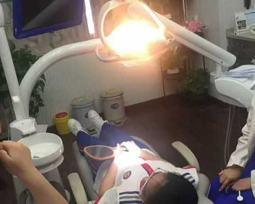 济南哪家医院比较好三代试管婴儿，第二代试管费用！